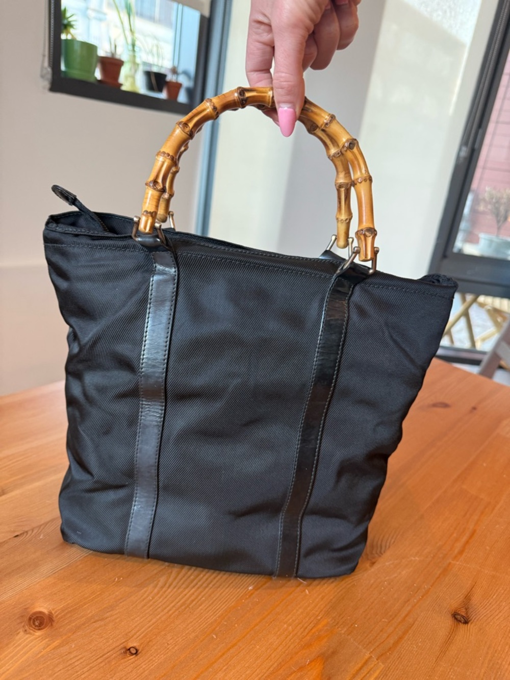 Gucci Black Tote Bag with Bamboo Handles and Leather Trim - Picture 2 of 16
